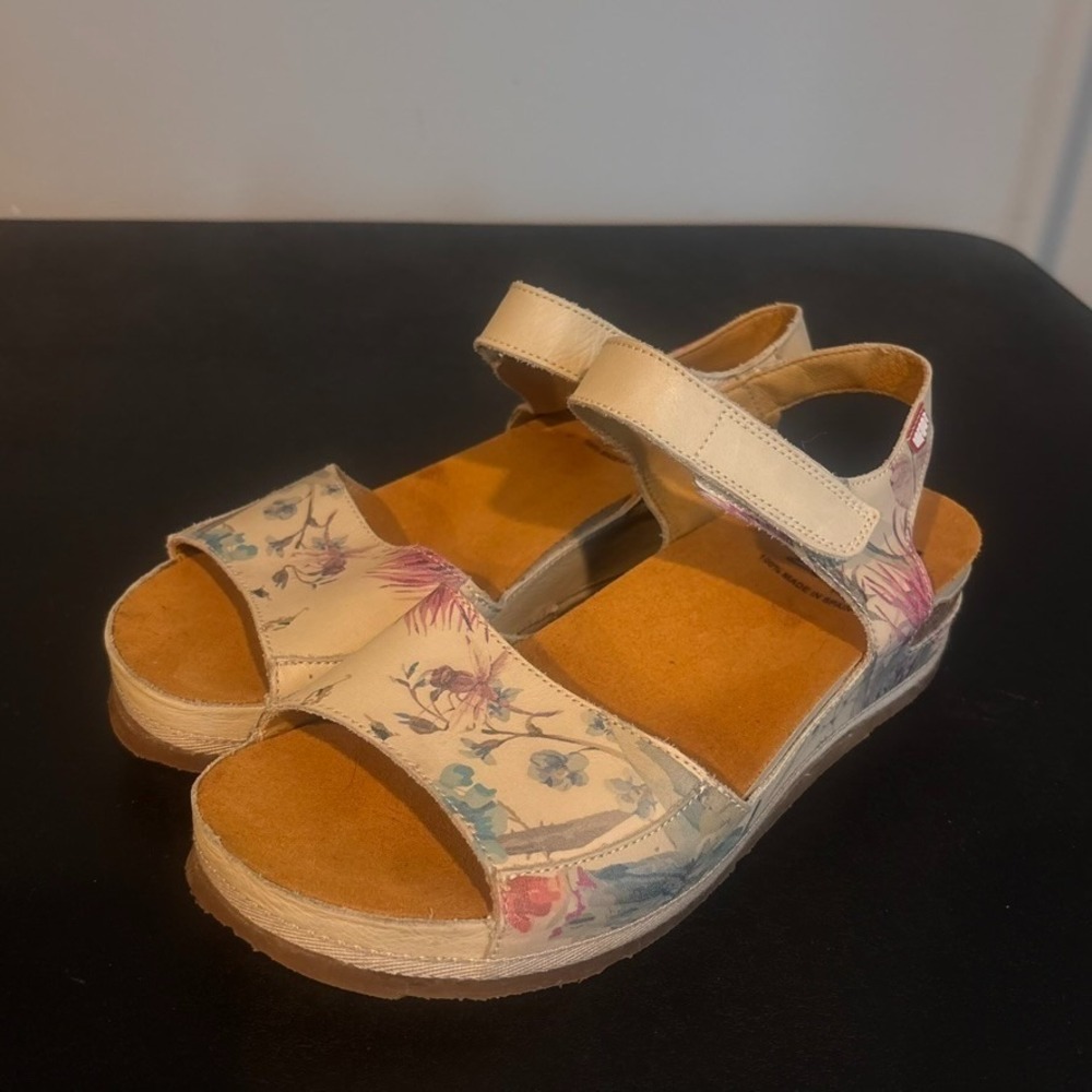 On Foot Zen Platform Sandal Leather Floral Wedge Womens US 8.5 EU40 Comfort